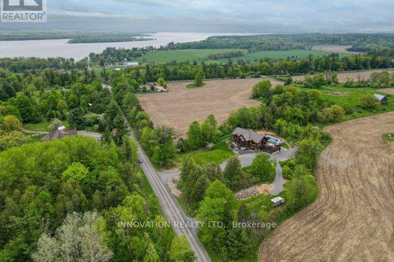 28468658/255-maclarens-side-road/woodlawnmaclarens-landingkilmaurs/ottawa/ontario/K0A3M0_47