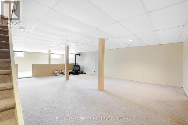 29658263/108-felton-crescent/russell-twp/russell/ontario/K4R1E5_23