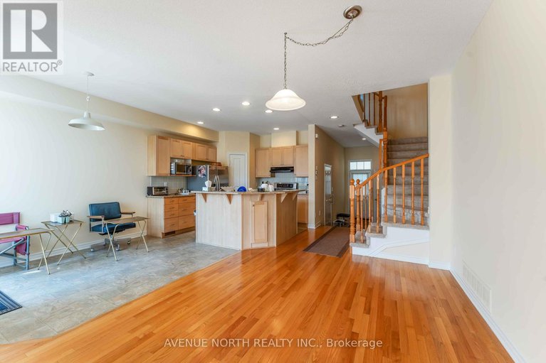 28741072/241-waymark-crescent/bridlewood/ottawa/ontario/K2M0A6_5