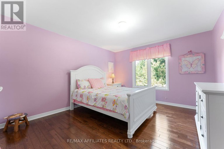 28985818/14-panandrick-view-drive/rural-kanata-central/ottawa/ontario/K2W1A5_22