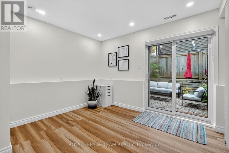 29041203/26-25-bayswater-avenue/hintonburg/ottawa/ontario/K1Y2E5_18