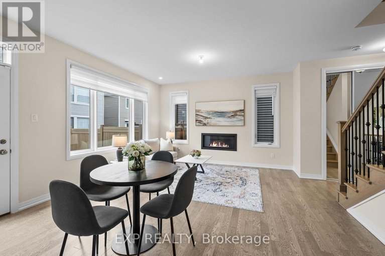 28902655/807-mercier-crescent/orleans-village/ottawa/ontario/K1W1E6_14