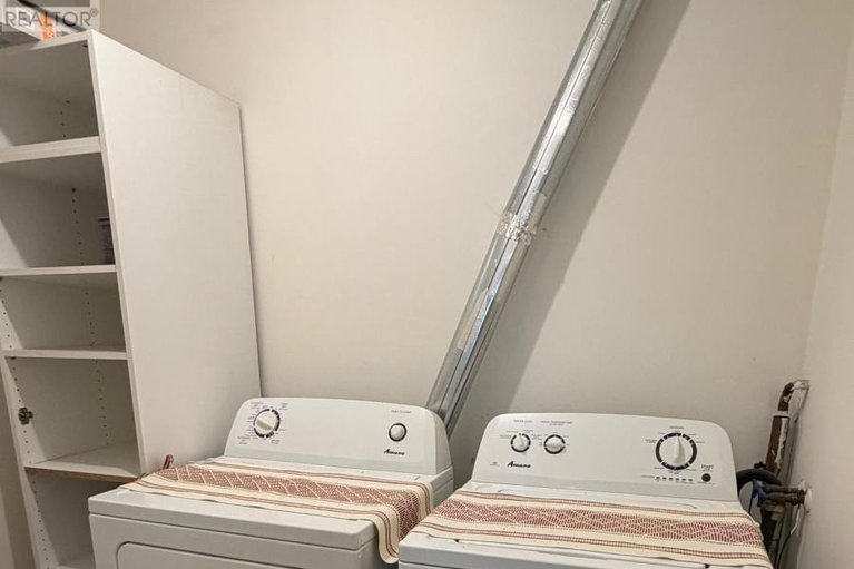 29573892/e-1033-cummings-avenue/cyrville/ottawa/ontario/K1J9K6_12