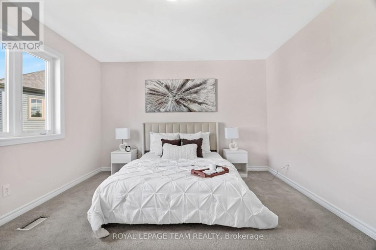 28641013/126-wabikon-crescent/blossom-parkkemp-parkfindlay-creek/ottawa/ontario/K1X0H8_22