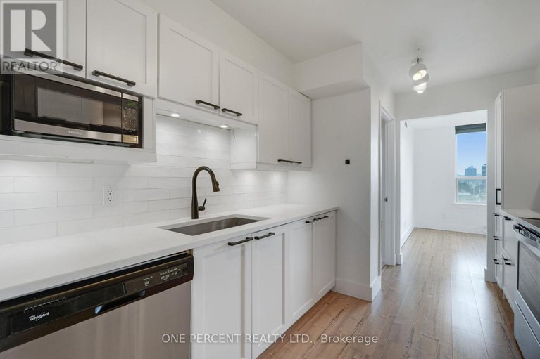 28456038/610-215-parkdale-avenue/mechanicsville/ottawa/ontario/K1Y4T8_11