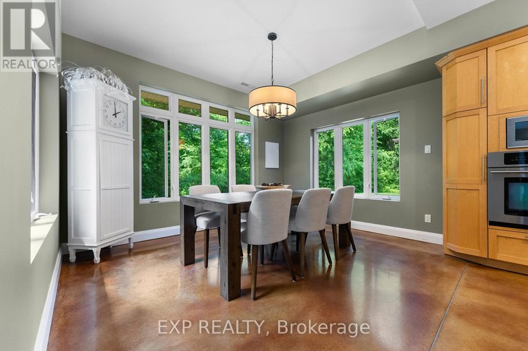 29369417/5759-queenscourt-crescent/manotick-east-to-manotick-station/ottawa/ontario/K4M1K3_24