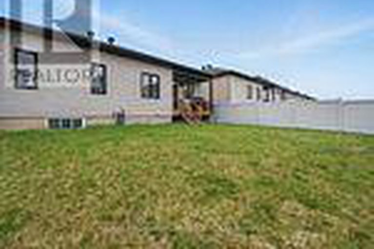 28780594/1243-avignon-street/embrun/russell/ontario/K0A1W0_17