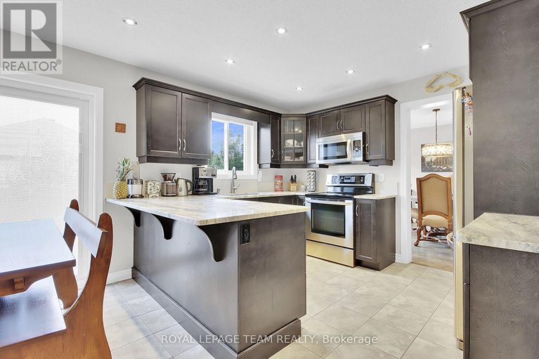 29457185/638-robert-hill-street-n/almonte/mississippi-mills/ontario/K0A1A0_14