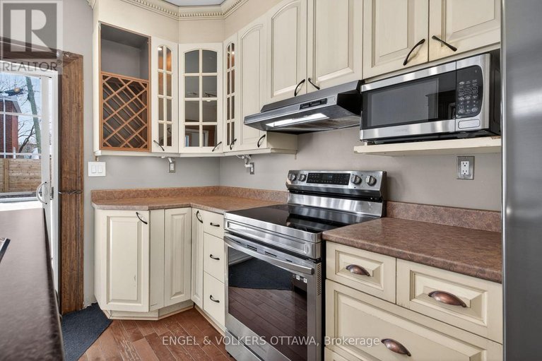 29666465/434-byron-avenue/westborohampton-park/ottawa/ontario/K1Z6Z4_9