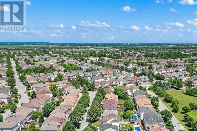 28638177/29-appledale-drive/longfields/ottawa/ontario/K2J4W5_45