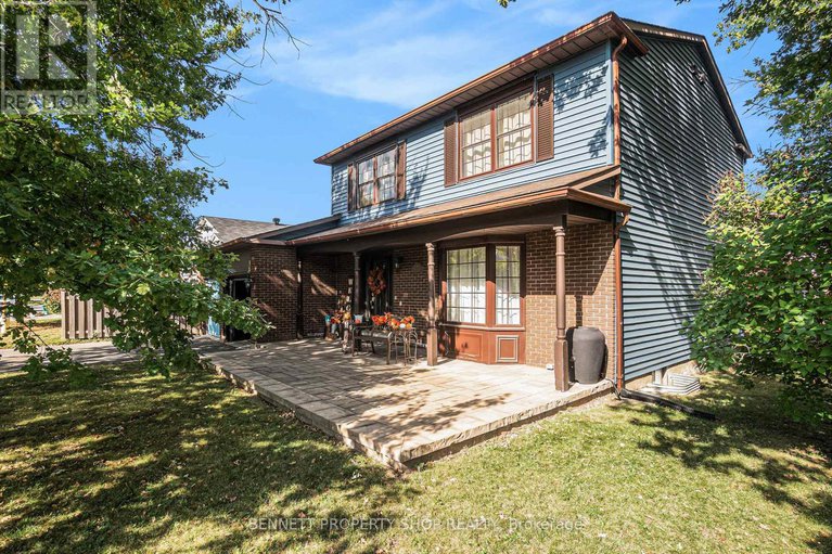 28935438/21-pattermead-crescent/hunt-clubwestern-community/ottawa/ontario/K1V0A1_1