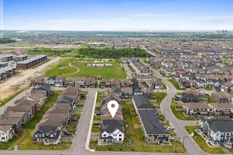 28450240/10-racemose-street/half-moon-bay/ottawa/ontario/K2J6Z9_46