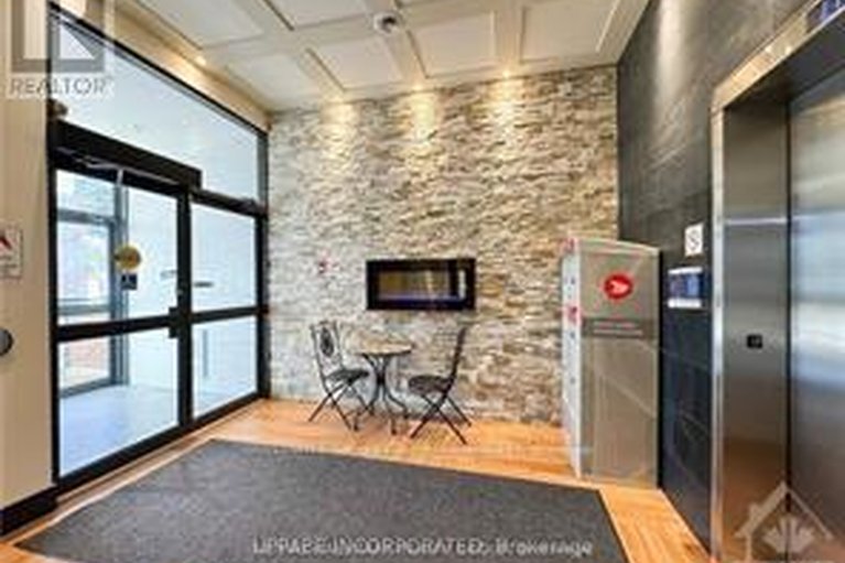 29519338/205-6376-bilberry-drive/orleans-wood/ottawa/ontario/K1C4P6_14