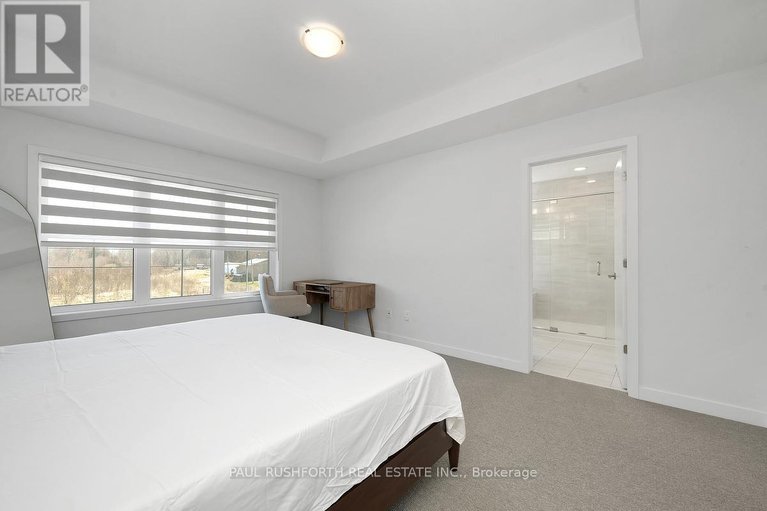 29667355/6483-renaud-road/mer-bleuebradley-estatesanderson-park/ottawa/ontario/K1W0R8_23