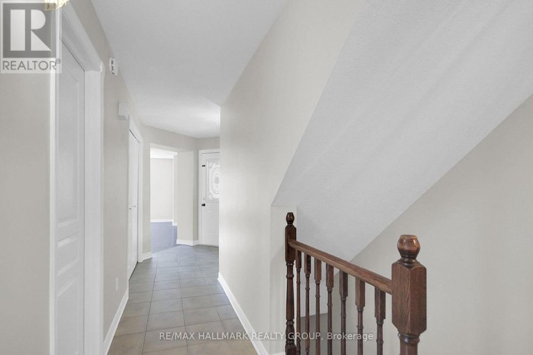 28575098/5-20-edenvale-drive/beaverbrook/ottawa/ontario/K2K3L4_19