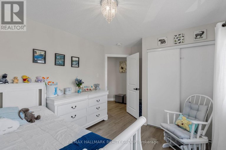 28337281/1015-keeper-heights/goulbourn-twp-from-franktown-rdsouth-to-rideau/ottawa/ontario/K0A2Z0_37