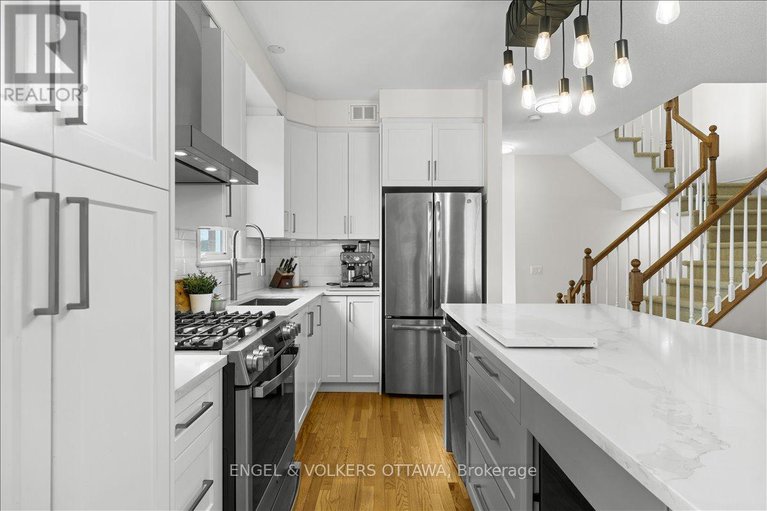 28873778/501-strasbourg-street/avalon-west/ottawa/ontario/K4A0M7_9