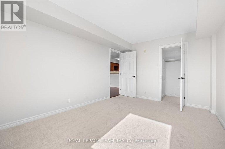 28923867/901-120-grant-carman-drive/borden-farmstewart-farmcarleton-heightsparkwood-hills/ottawa/ontario/K2E1C8_20