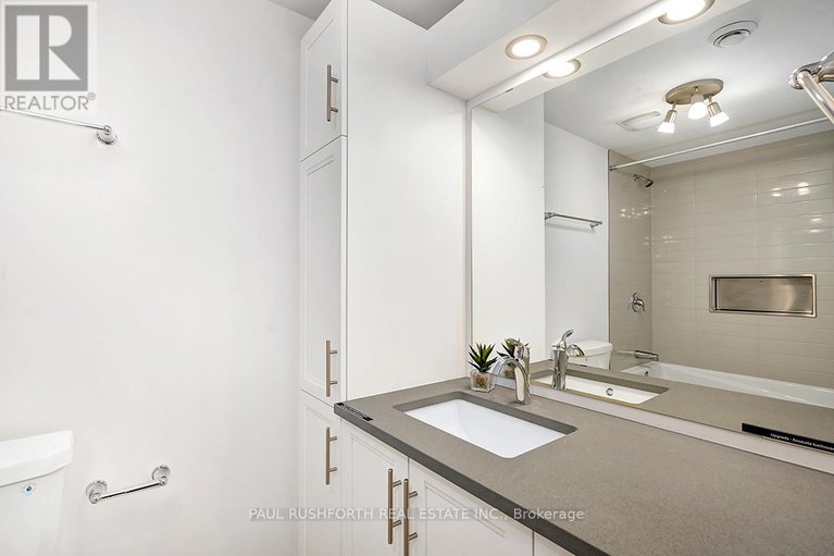 29138549/105-300-montee-outaouais-street/town-of-rockland/clarence-rockland/ontario/K4K1G2_13