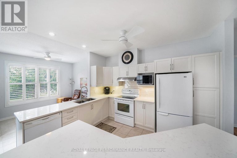 28479506/650-country-trail-private/carlsbad-springs/ottawa/ontario/K0A1K0_13