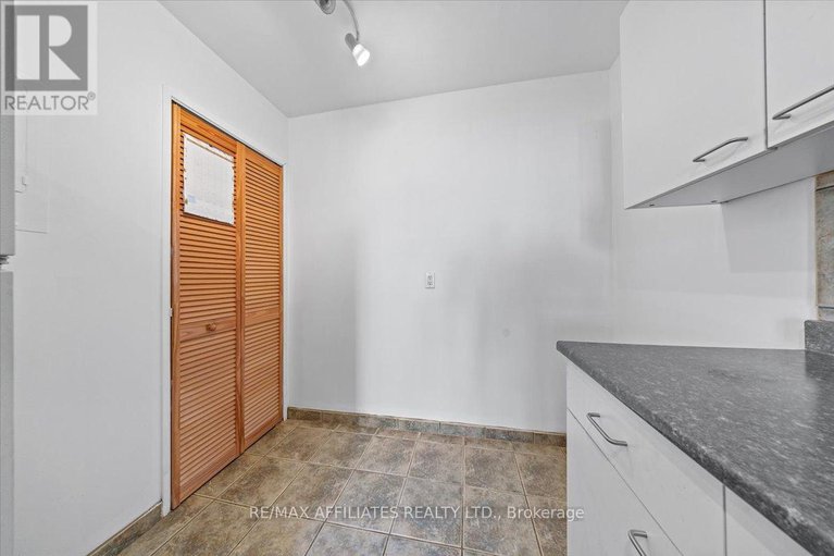 28317254/706-2000-jasmine-crescent/beacon-hill-south/ottawa/ontario/K1J8K4_19