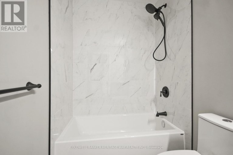 29216736/2435-drummond-conc-7-road/drummond-n-elmsley-drummond-twp/drummondnorth-elmsley/ontario/K7H0L8_36