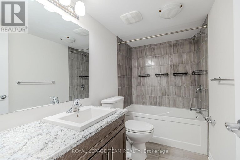 29446143/608-enclave-lane/town-of-rockland/clarence-rockland/ontario/K4K0M8_92