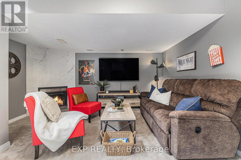 28436819/841-tabaret-street/emerald-meadowstrailwest/ottawa/ontario/K2M0E7_24
