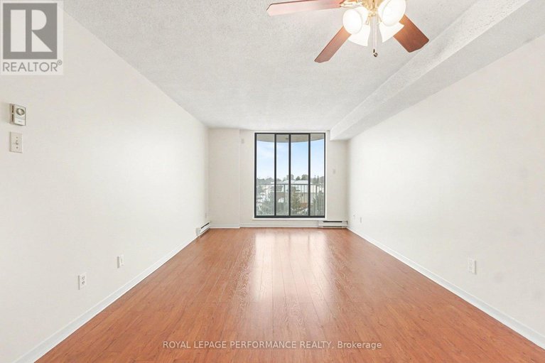 29349447/402-1440-heron-road/heron-gate/ottawa/ontario/K1V0X2_7