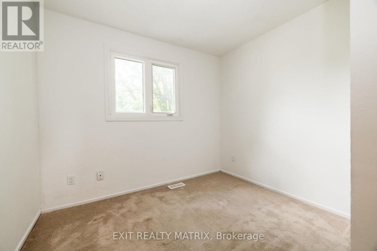 28643711/968-meadowlands-drive/carleton-heights/ottawa/ontario/K2C0K3_24