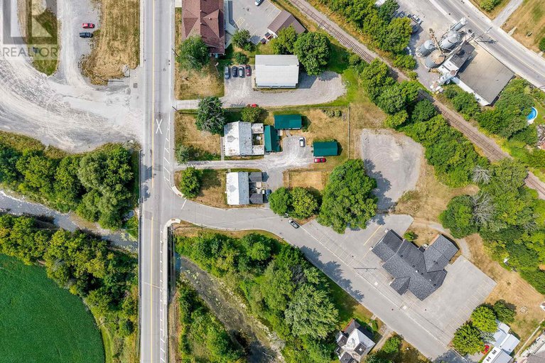 28736240/3698-carp-road/carp/ottawa/ontario/K0A1L0_32