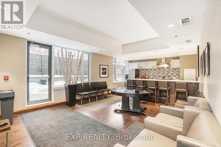 28526739/609-238-besserer-street/sandy-hill/ottawa/ontario/K1N6B1_7