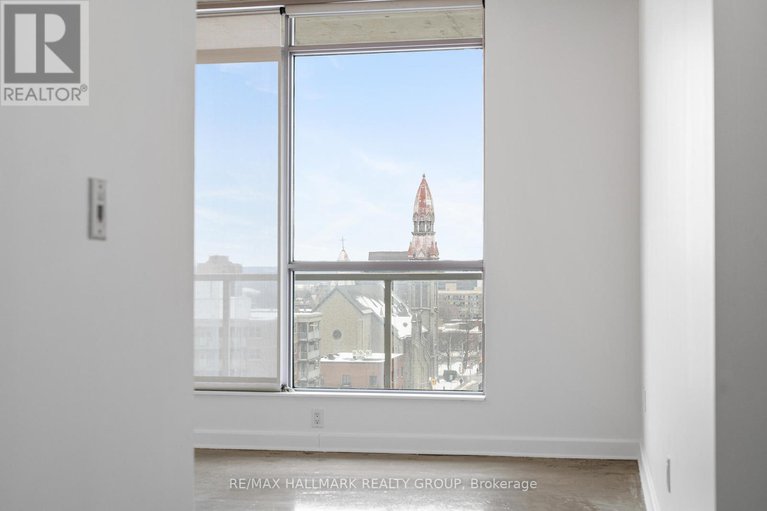 29240136/903-180-york-street/lower-townbyward-market/ottawa/ontario/K1N1J6_11