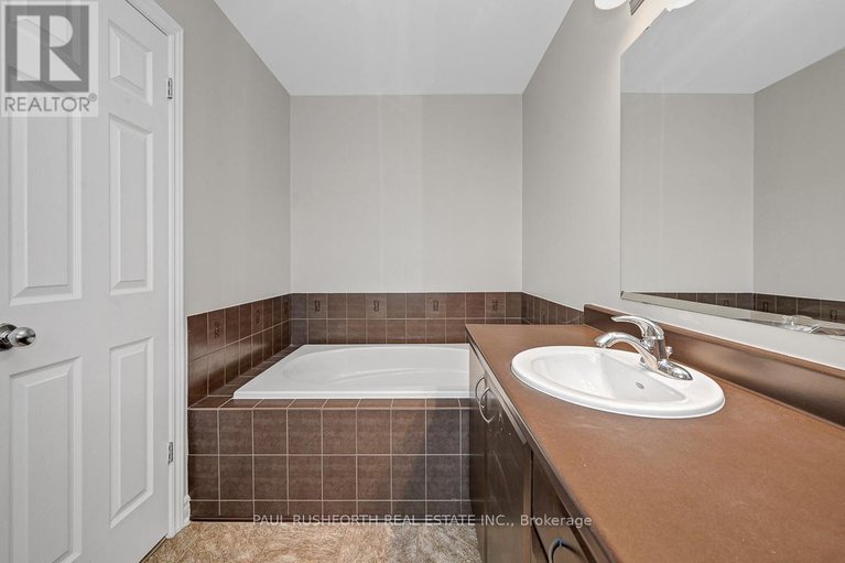 29382544/419-galatina-way/morgans-grantsouth-march/ottawa/ontario/K2K0E7_23