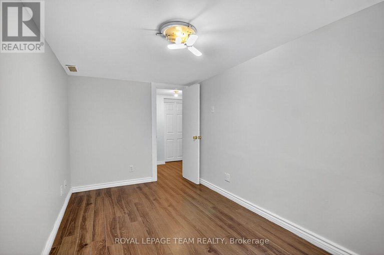 28893264/2822-richmond-road/fairfield-heights/ottawa/ontario/K2B6S5_23