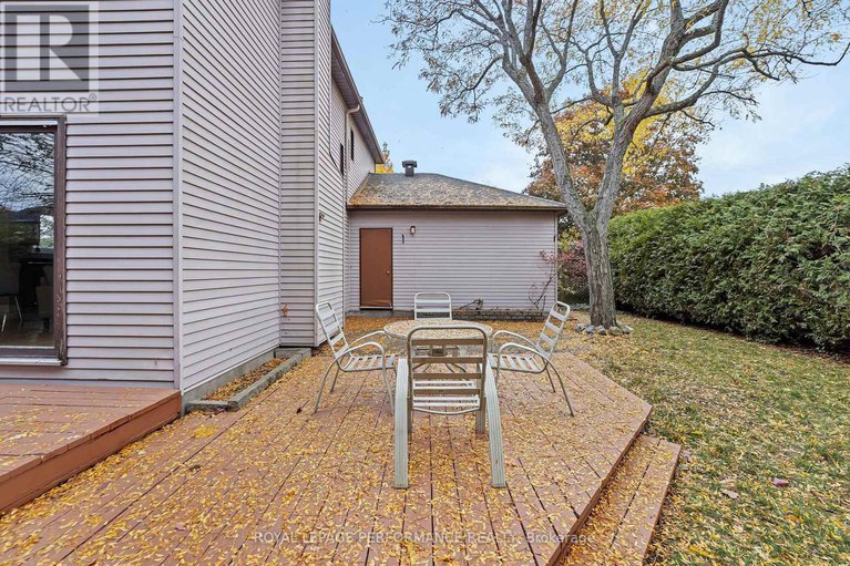 29061690/46-otten-drive/pheasant-run/ottawa/ontario/K2J1J2_28