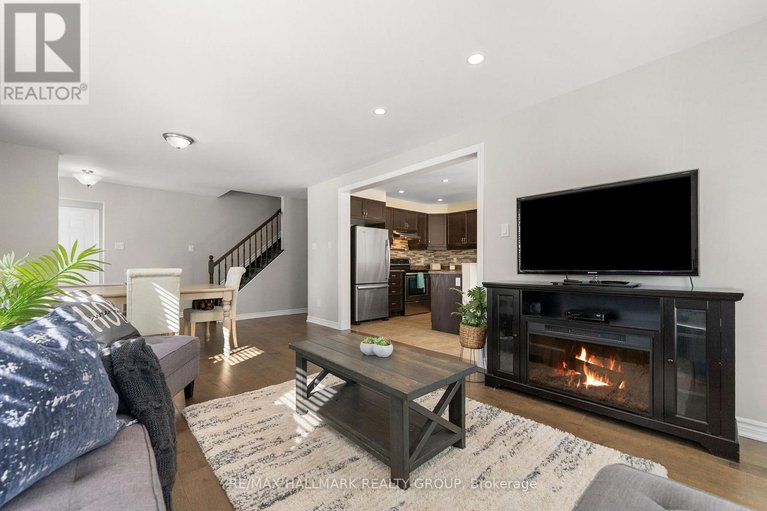 29406515/403-brigatine-avenue/stittsville-north/ottawa/ontario/K2S0P7_12