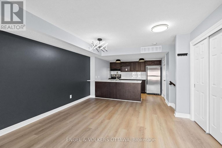 29071249/b-261-titanium-private/convent-glen-north/ottawa/ontario/K1C0A5_14