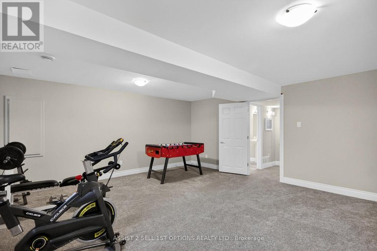 29201678/355-twilight-avenue/village-of-russell/russell/ontario/K4R0E3_25