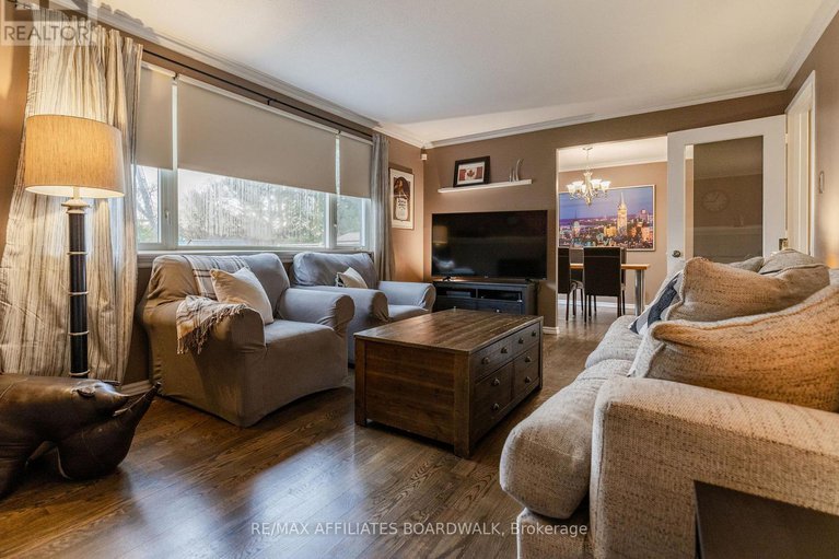 28246634/38-nestow-drive-nw/tanglewood/ottawa/ontario/K2G3X8_12
