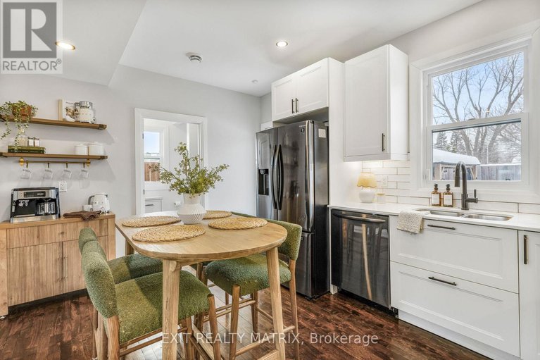 29231078/291-maple-street/village-of-russell/russell/ontario/K4R1B3_16