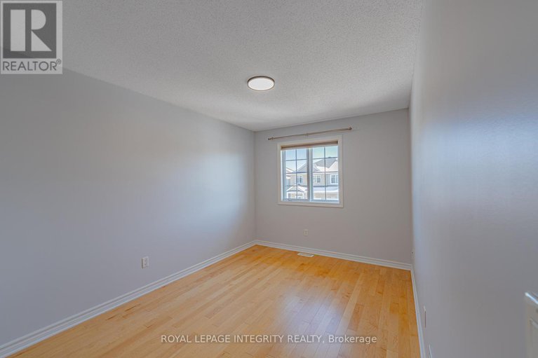 29422757/313-glenbrae-avenue/morgans-grantsouth-march/ottawa/ontario/K2W0B9_22