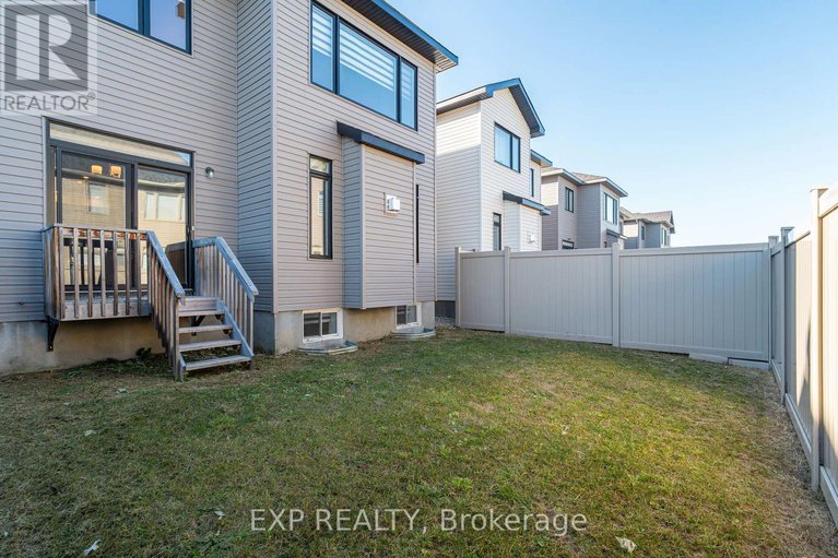 29297786/92-big-dipper-street/riverside-southgloucester-glen/ottawa/ontario/K4M0L9_26