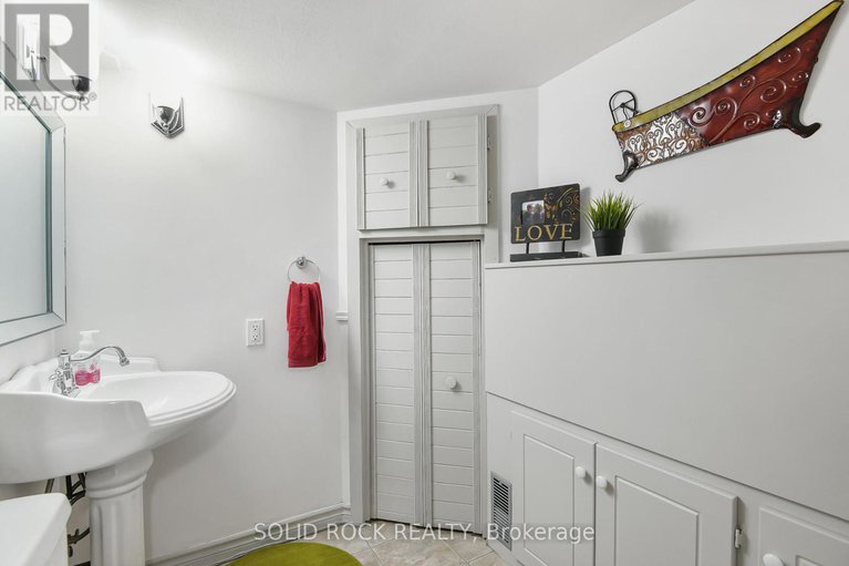 28614420/834-storyland-road/horton-twp/horton/ontario/K7V3Z8_31