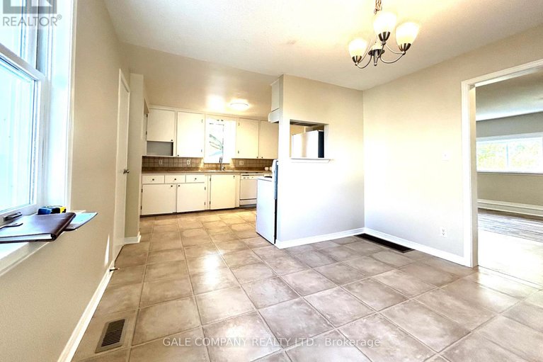 28834444/224-ann-street-n/almonte/mississippi-mills/ontario/K0A1A0_9