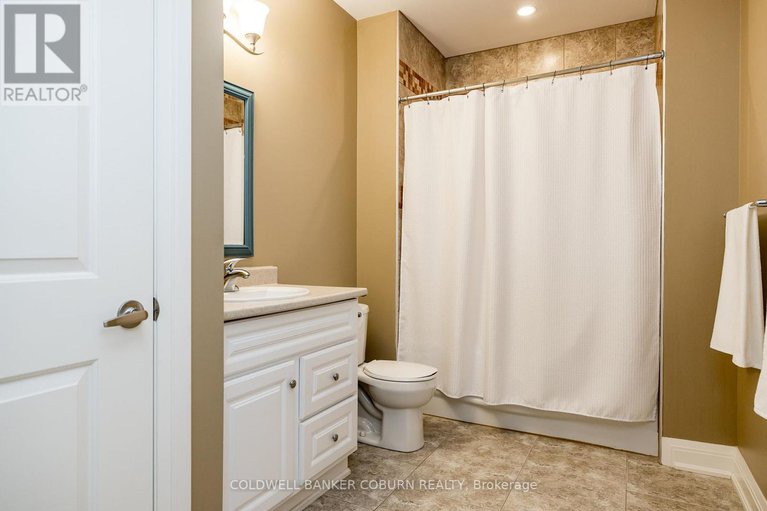 28595870/515-west-lake-circle/huntley-ward-south-east/ottawa/ontario/K0A1L0_40