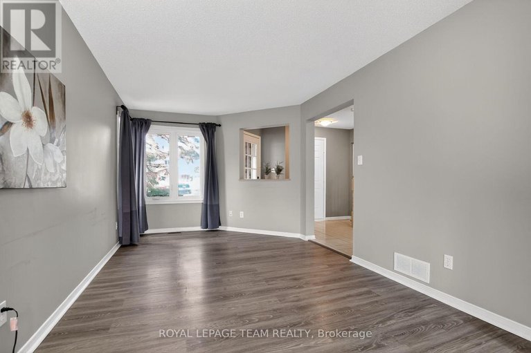 29460136/21-baton-court/katimavik/ottawa/ontario/K2L4C8_11