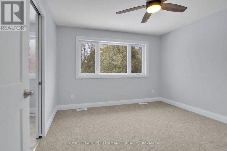 28549099/9-brydon-court/tanglewood/ottawa/ontario/K2G4A6_23