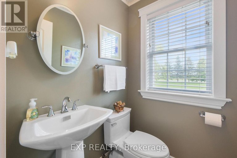28754156/183-hamilton-road/russell-twp/russell/ontario/K4R0J1_9