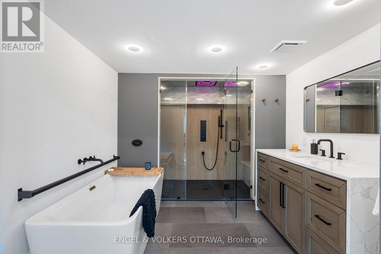 28912117/2-davies-court/glencairnhazeldean/ottawa/ontario/K2L1L6_30